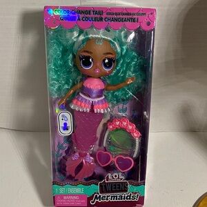 L.O.L. Surprise! Tweens Mermaids Doll with Pink and Purple Outfit